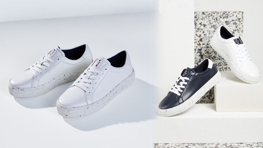 Tommy HIlfigers sneakers gjorda på återvunnet äppelskal.