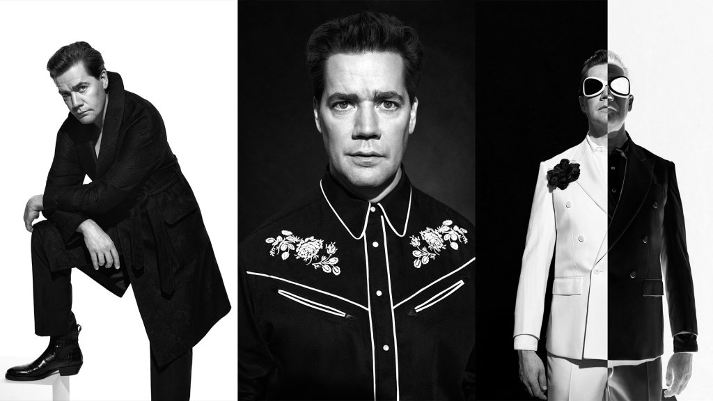 The Hives frontman Pelle Almqvist fotograferad för magasinet Café 2023.