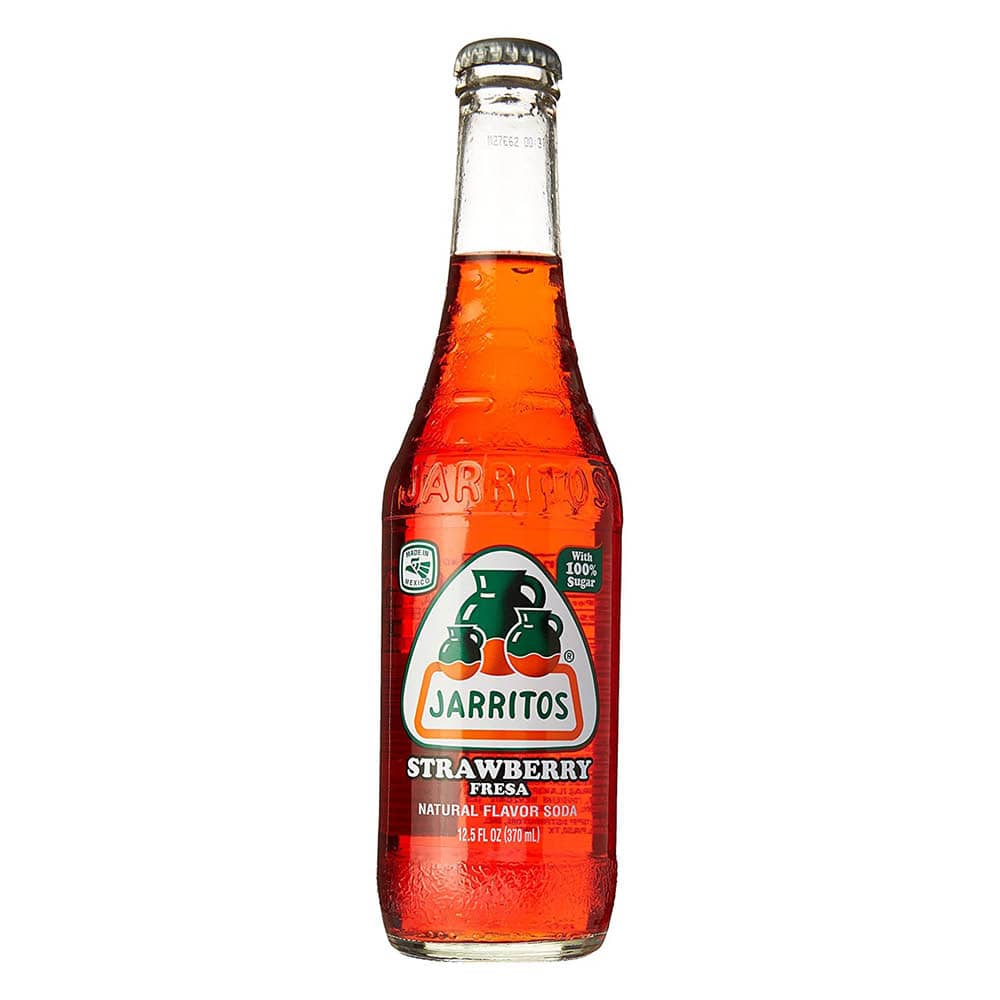 Glasflaska med Strawberry-läsk från Jarritos