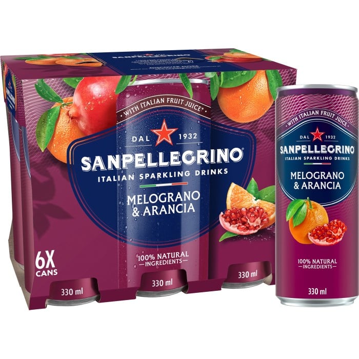 Paket med läskburkar från San Pellegrino med smaken Melograno & Arancia